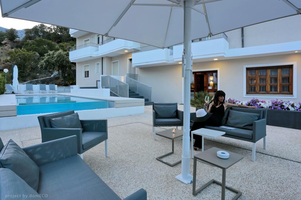 Hotel Nettuno Кала Гононе Екстериор снимка