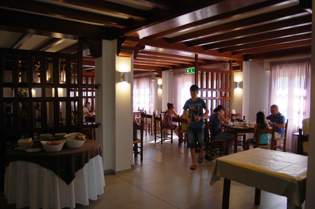 Hotel Nettuno Кала Гононе Екстериор снимка